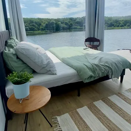 Luxus Hausboot - Exklusives Wohnen Auf Dem Wasser Bateau-hôtel Brandenburg (Brandenburg an der Havel)